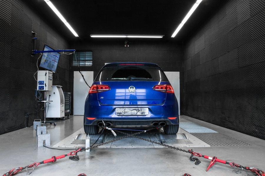  Volkswagen Golf R by Mcchip-DKR 2015 года  (фото 5 из 15)